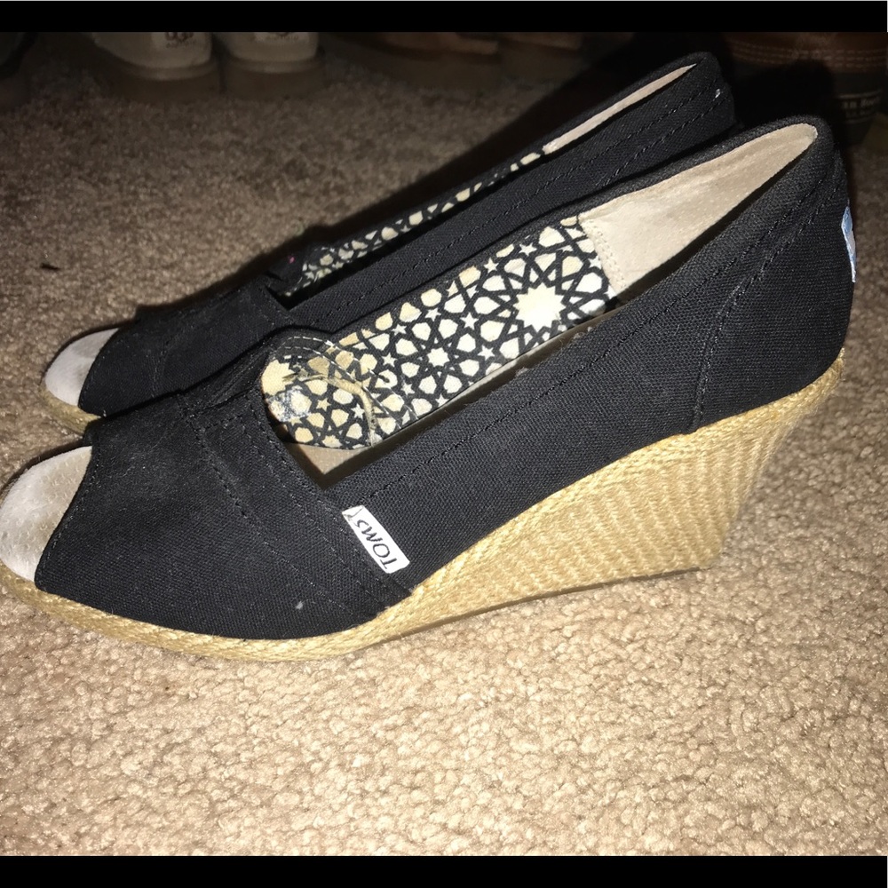 TOMS Black Canvas Peep-Toe Espadrille Wedges with Natural Jute Heel